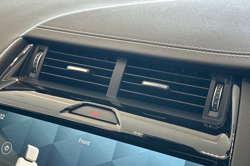 2024 (24) JAGUAR E-PACE 1.5 P300e R-Dynamic HSE Black 5dr Auto 3429902