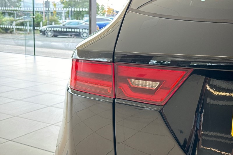 2024 (24) JAGUAR E-PACE 1.5 P300e R-Dynamic HSE Black 5dr Auto 3429915