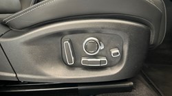 2024 (24) JAGUAR E-PACE 1.5 P300e R-Dynamic HSE Black 5dr Auto 3429888