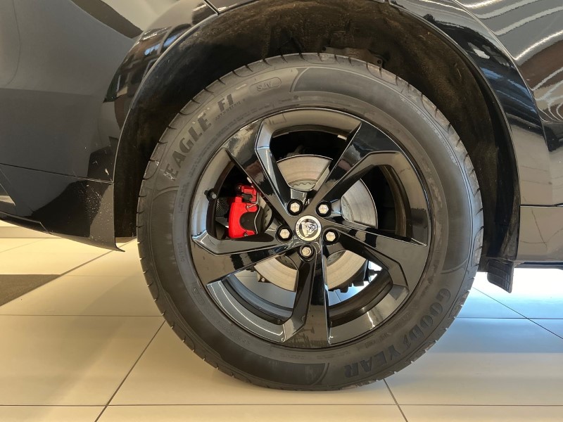 2024 (24) JAGUAR F-PACE 2.0 P400e R-Dynamic SE Black 5dr Auto AWD 3665239