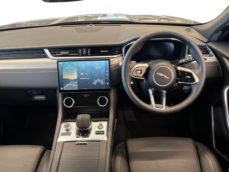 2024 (24) JAGUAR F-PACE 2.0 P400e R-Dynamic SE Black 5dr Auto AWD 3665240