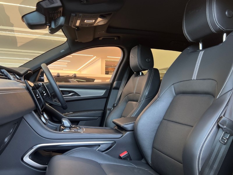 2024 (24) JAGUAR F-PACE 2.0 P400e R-Dynamic SE Black 5dr Auto AWD 3665258