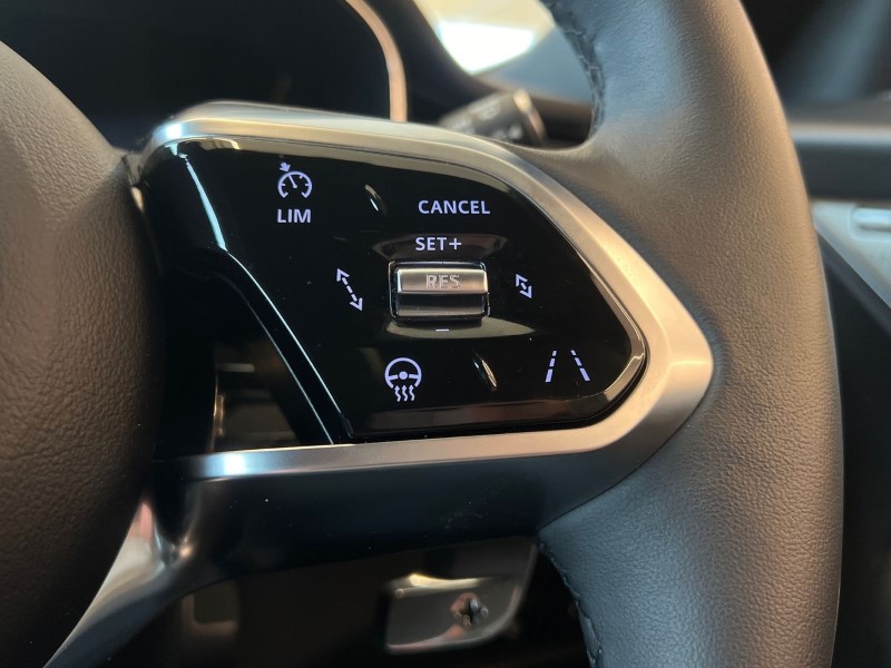 2024 (24) JAGUAR F-PACE 2.0 P400e R-Dynamic SE Black 5dr Auto AWD 3665249