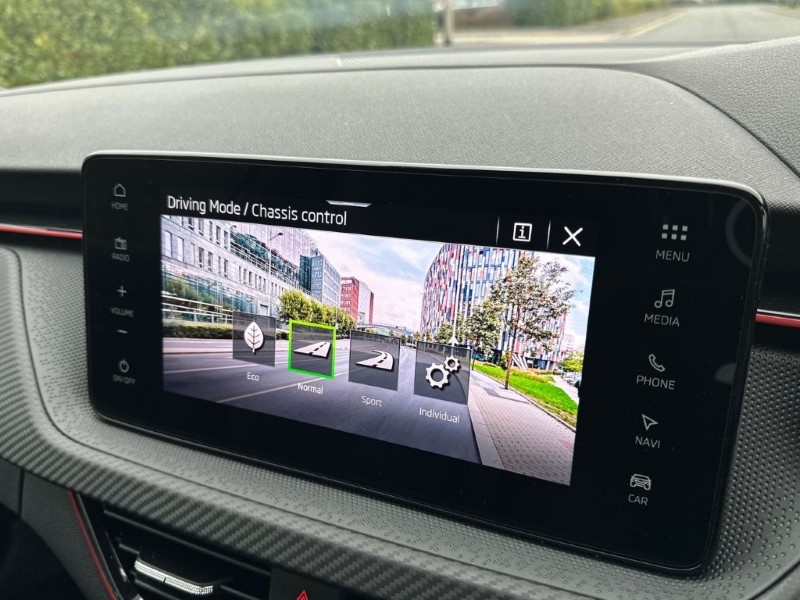 2025 (25) SKODA SCALA 1.0 TSI 116 Monte Carlo Edition 5dr 5089854