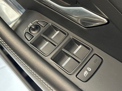 2019 (19) JAGUAR E-PACE 2.0d [180] R-Dynamic HSE 5dr Auto