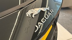 2019 (19) JAGUAR E-PACE 2.0d [180] R-Dynamic HSE 5dr Auto 3044962