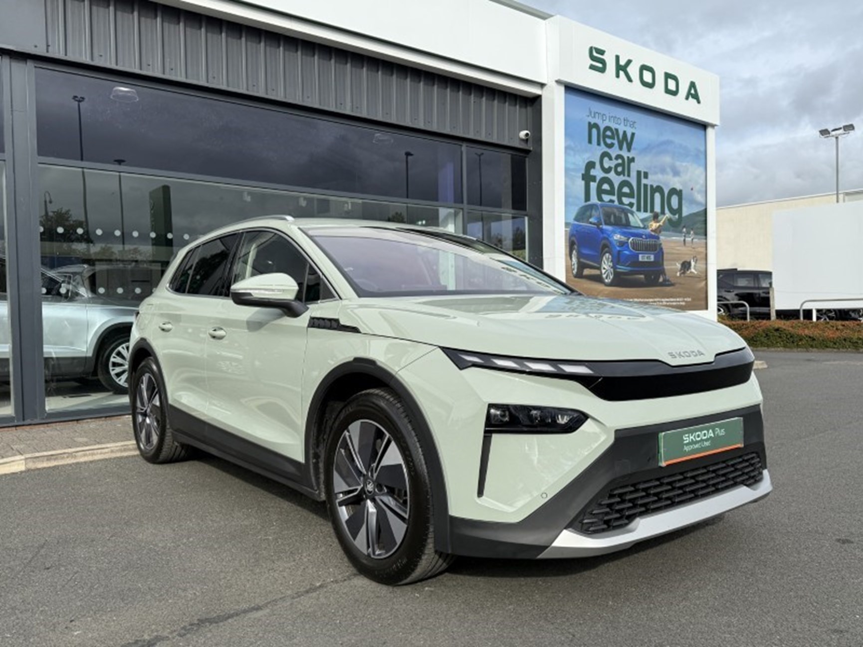 Used 2025 SKODA ELROQ 210kW 85 Edition 82kWh 5dr Auto Timiano Green used-2025-skoda-elroq-210kw-85-edition-82kwh-5dr-auto-timiano-green