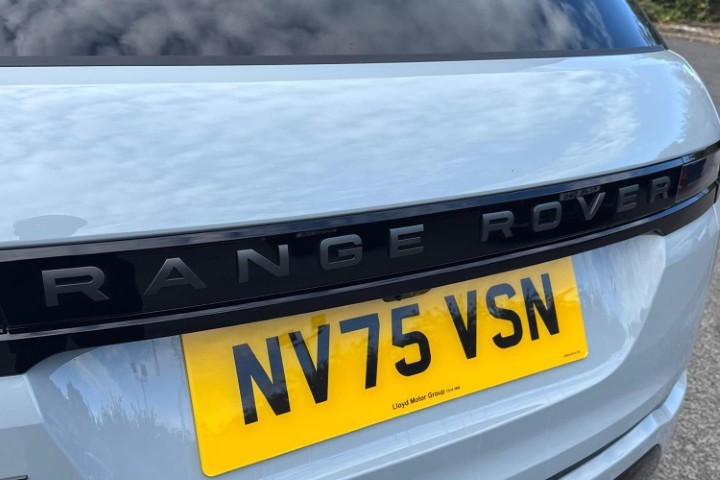 2026 (75) LAND ROVER RANGE ROVER EVOQUE 1.5 P270e Dynamic SE 5dr Auto [NI] 5736690