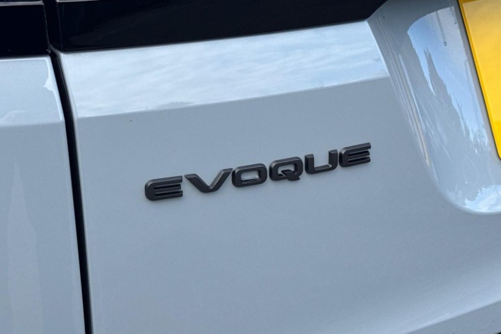 2026 (75) LAND ROVER RANGE ROVER EVOQUE 1.5 P270e Dynamic SE 5dr Auto [NI] 5736691