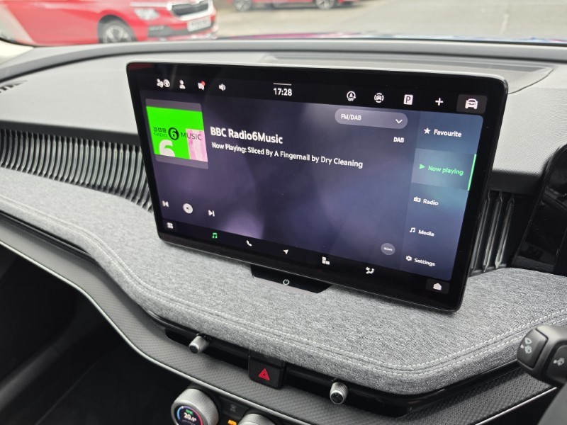 2025 (25) SKODA SUPERB 1.5 TSI e-TEC SE Technology 5dr DSG 5258027