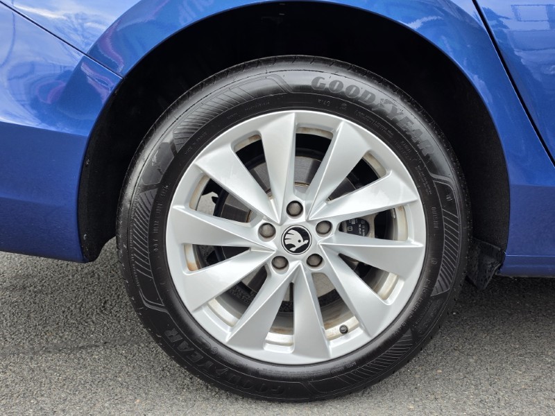 2025 (25) SKODA SUPERB 1.5 TSI e-TEC SE Technology 5dr DSG 5257983