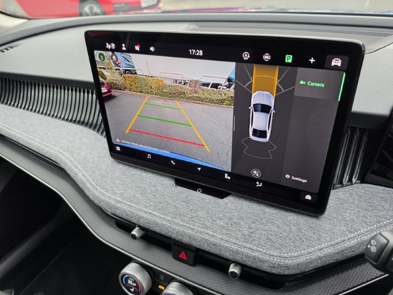 2025 (25) SKODA SUPERB 1.5 TSI e-TEC SE Technology 5dr DSG 5258035