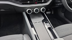 2025 (25) SKODA SUPERB 1.5 TSI e-TEC SE Technology 5dr DSG 5258002