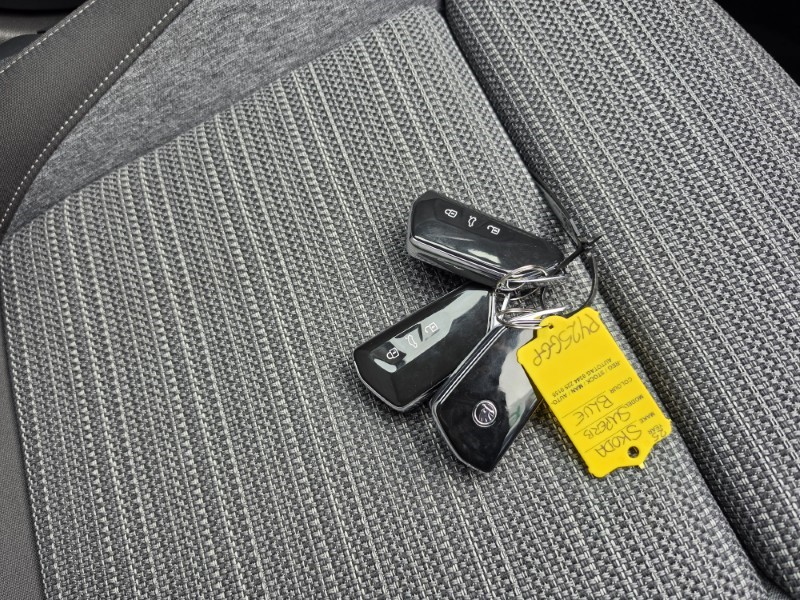 2025 (25) SKODA SUPERB 1.5 TSI e-TEC SE Technology 5dr DSG 5258017