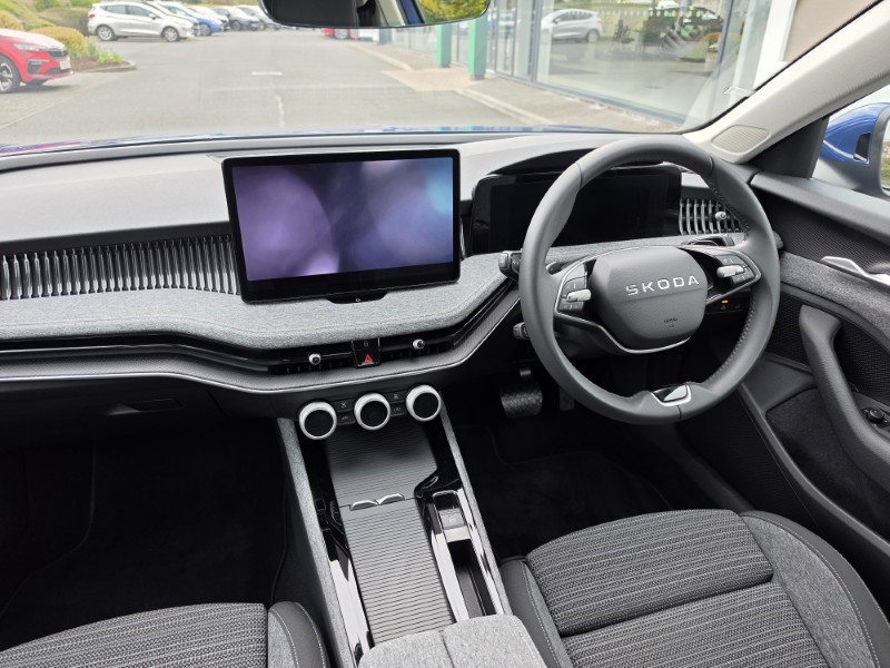 2025 (25) SKODA SUPERB 1.5 TSI e-TEC SE Technology 5dr DSG 5258001