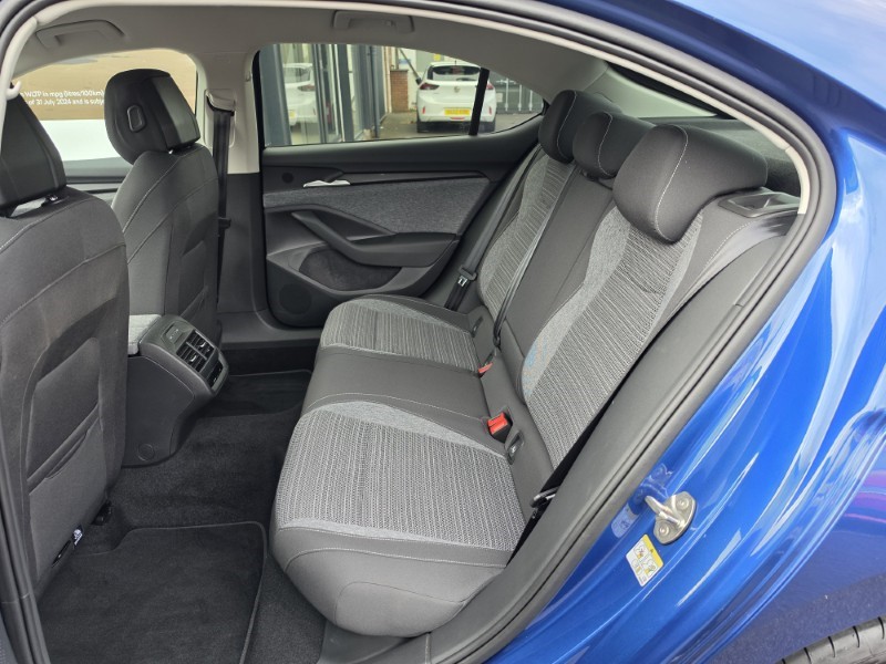 2025 (25) SKODA SUPERB 1.5 TSI e-TEC SE Technology 5dr DSG 5257996