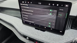 2025 (25) SKODA SUPERB 1.5 TSI e-TEC SE Technology 5dr DSG 5258034