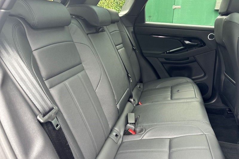 2024 (24) LAND ROVER RANGE ROVER EVOQUE 1.5 P300e Dynamic SE 5dr Auto 3485775