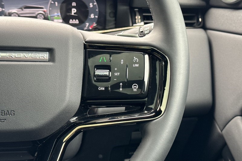 2024 (24) LAND ROVER RANGE ROVER EVOQUE 1.5 P300e Dynamic SE 5dr Auto 3485763