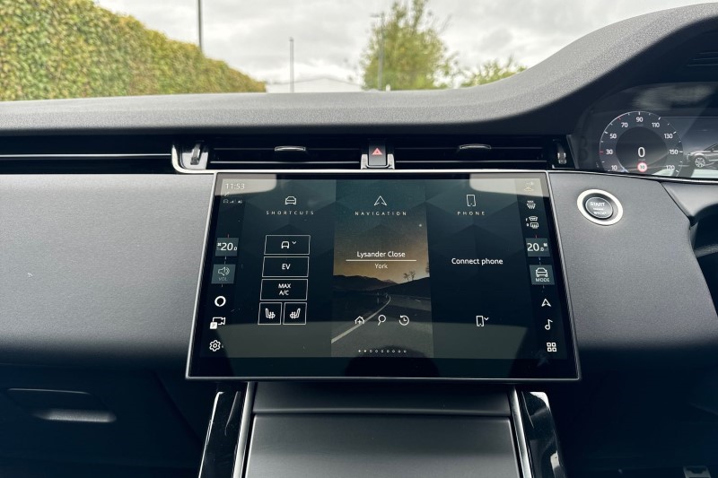 2024 (24) LAND ROVER RANGE ROVER EVOQUE 1.5 P300e Dynamic SE 5dr Auto 3485765