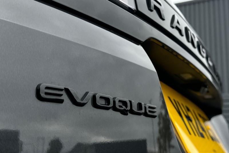 2024 (24) LAND ROVER RANGE ROVER EVOQUE 1.5 P300e Dynamic SE 5dr Auto 3485784