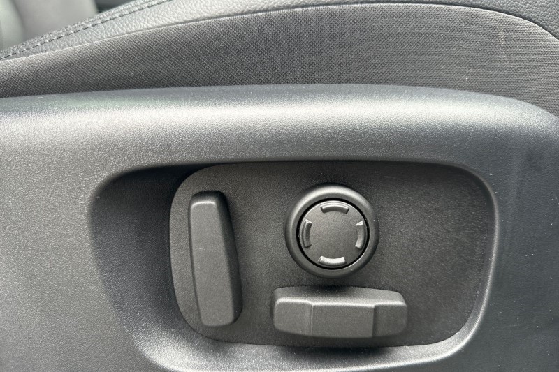 2024 (24) LAND ROVER RANGE ROVER EVOQUE 1.5 P300e Dynamic SE 5dr Auto 3485758