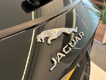 2020 (20) JAGUAR E-PACE 2.0d [180] SE 5dr Auto