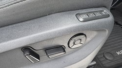 2025 (74) SKODA KODIAQ 1.5 TSI iV 204 SE L 5dr DSG 4529880