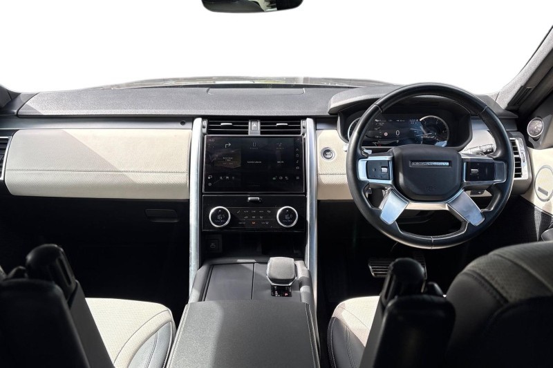 2022 (22) LAND ROVER DISCOVERY 3.0 D300 R-Dynamic SE 5dr Auto 5341088