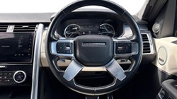 2022 (22) LAND ROVER DISCOVERY 3.0 D300 R-Dynamic SE 5dr Auto 5341094