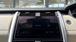 2022 (22) LAND ROVER DISCOVERY 3.0 D300 R-Dynamic SE 5dr Auto 5341093