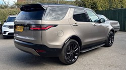 2022 (22) LAND ROVER DISCOVERY 3.0 D300 R-Dynamic SE 5dr Auto 5341130