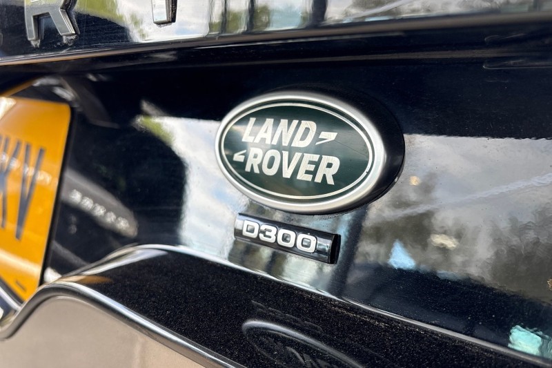 2022 (22) LAND ROVER DISCOVERY 3.0 D300 R-Dynamic SE 5dr Auto 5341128