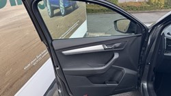 2024 (24) SKODA KAROQ 2.0 TDI SE Drive 5dr DSG 4502477