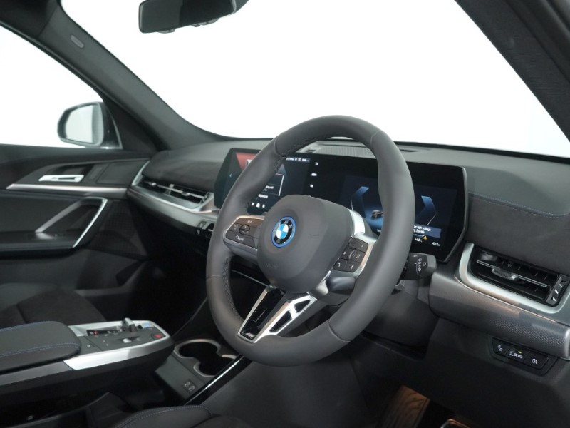  BMW iX1 150kW eDrive20 M Sport 65kWh 5dr Auto [22kWCh] 5074083