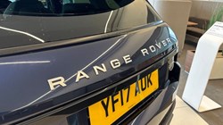 2017 (17) LAND ROVER RANGE ROVER EVOQUE 2.0 TD4 SE Tech 5dr Auto 3086204