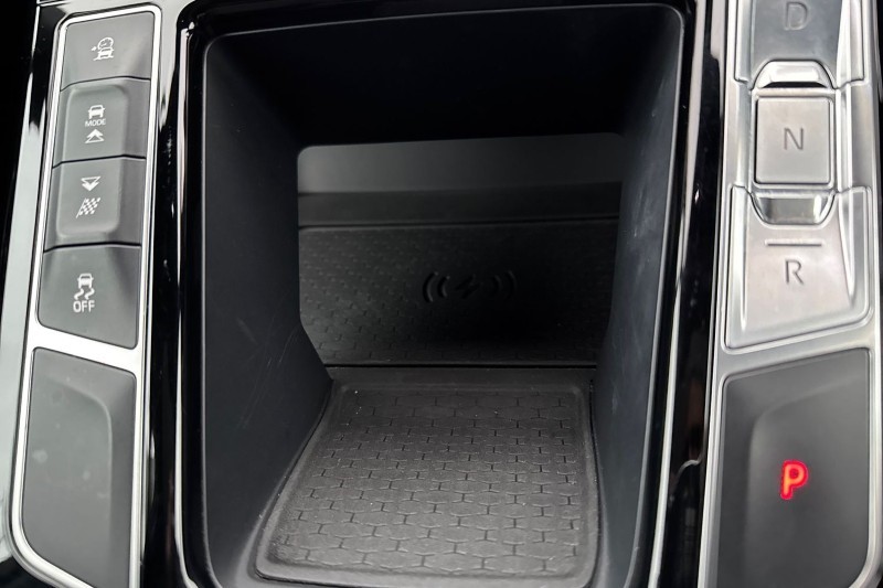 2021 (71) JAGUAR I-PACE 294kW EV400 HSE Black 90kWh 5dr Auto 11kW Charger 5040223