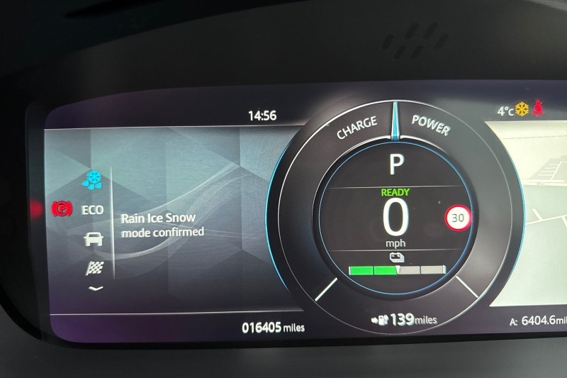 2021 (71) JAGUAR I-PACE 294kW EV400 HSE Black 90kWh 5dr Auto 11kW Charger 5040220