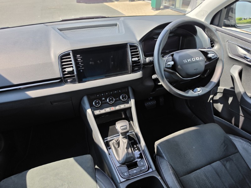 2025 (75) SKODA KAROQ 1.5 TSI SE L Edition 5dr DSG 5617026