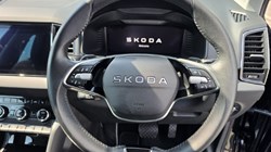 2025 (75) SKODA KAROQ 1.5 TSI SE L Edition 5dr DSG 5617036