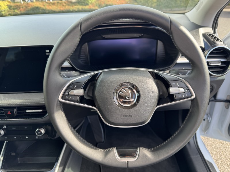 2024 (74) SKODA FABIA 1.0 TSI 116 SE L 5dr 4559710