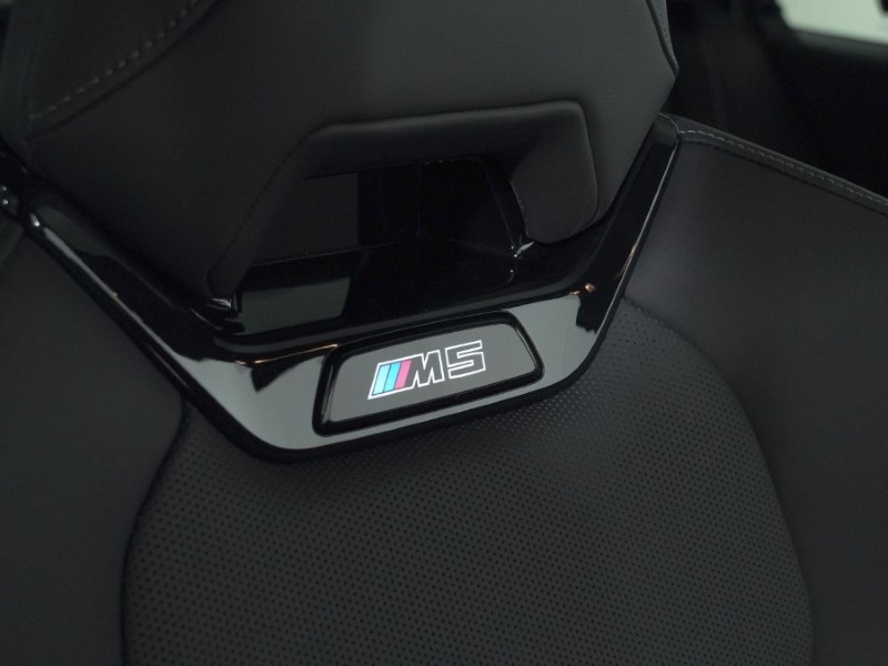  BMW M5 5dr DCT 5092074