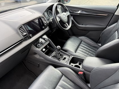2018 (18) SKODA KAROQ 1.5 TSI SE L 5dr