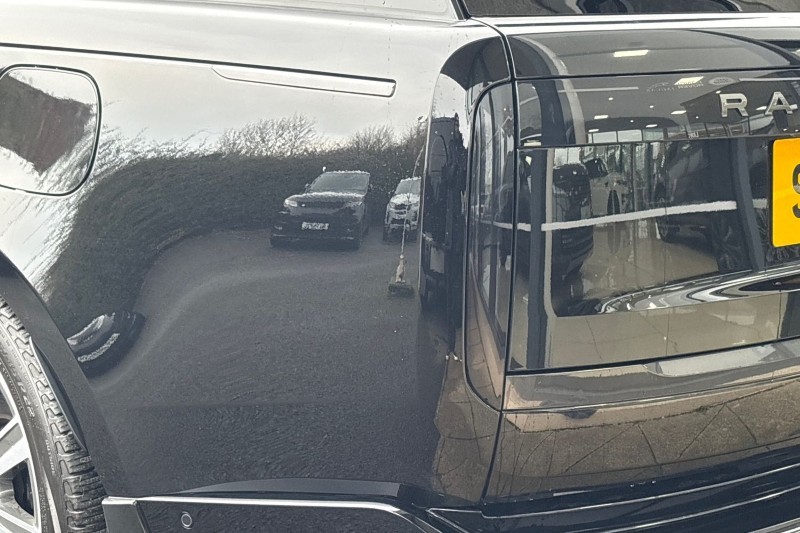 2024 (74) LAND ROVER RANGE ROVER 3.0 P550e Autobiography 4dr Auto 5025130