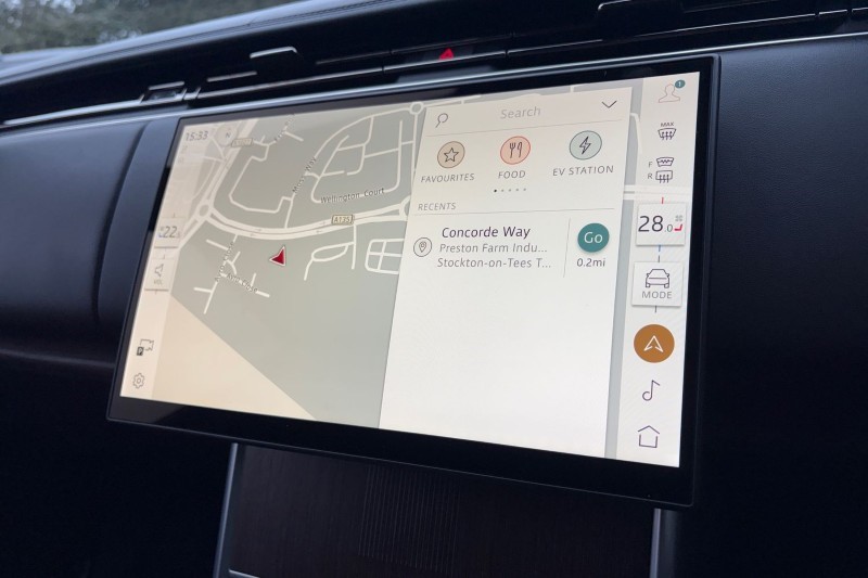 2024 (74) LAND ROVER RANGE ROVER 3.0 P550e Autobiography 4dr Auto 5025142