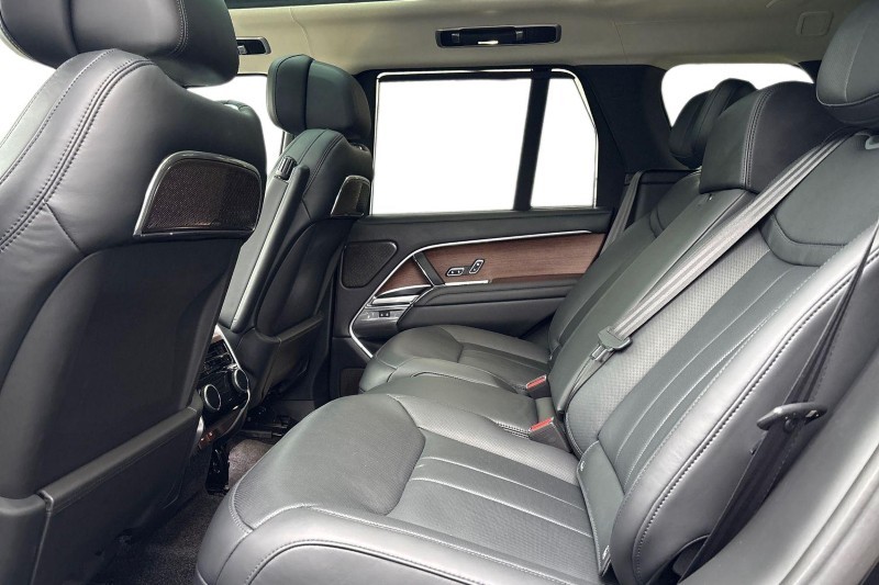 2024 (74) LAND ROVER RANGE ROVER 3.0 P550e Autobiography 4dr Auto 5025115