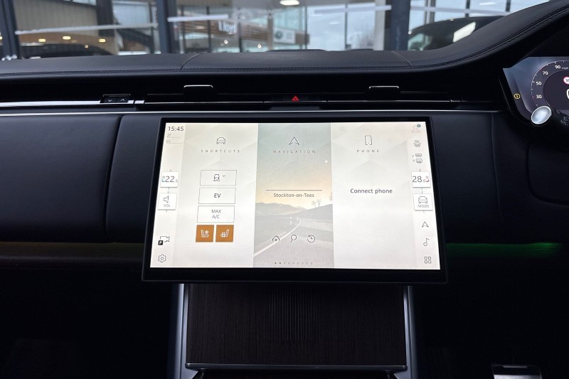 2024 (74) LAND ROVER RANGE ROVER 3.0 P550e Autobiography 4dr Auto 5025125