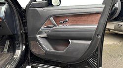 2024 (74) LAND ROVER RANGE ROVER 3.0 P550e Autobiography 4dr Auto 5025133