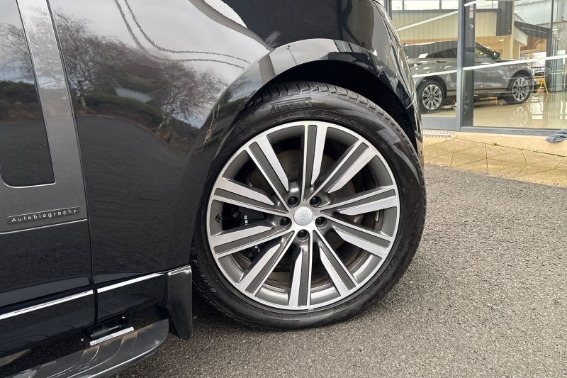 2024 (74) LAND ROVER RANGE ROVER 3.0 P550e Autobiography 4dr Auto 5025163