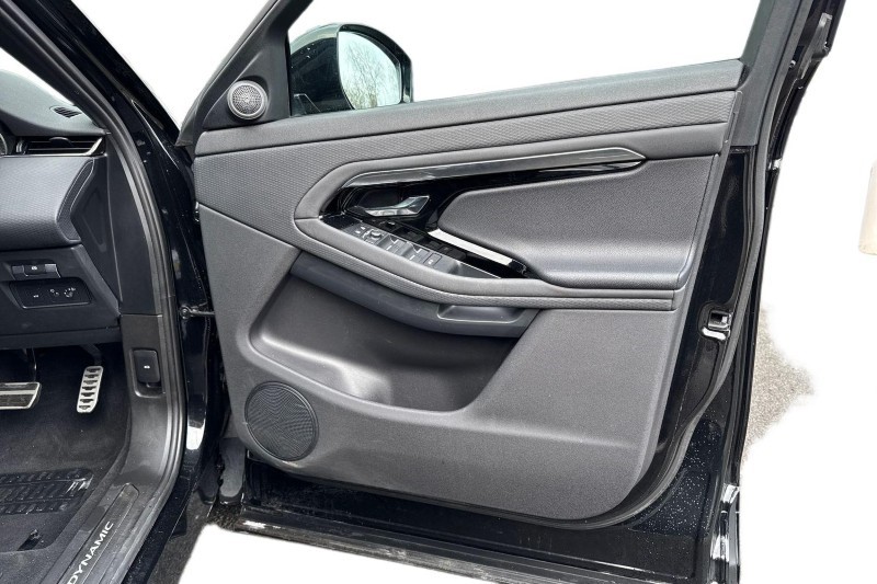 2022 (71) LAND ROVER RANGE ROVER EVOQUE 2.0 P250 R-Dynamic S 5dr Auto 5040564